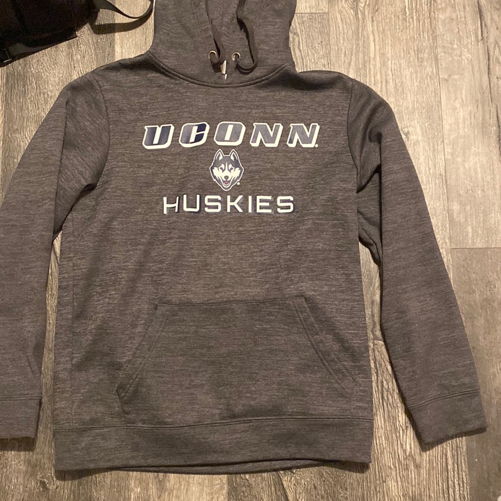 UCONN grey hoodie